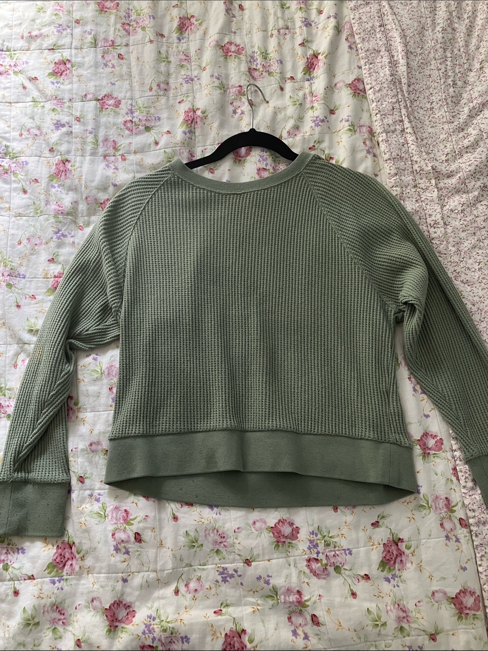 Gap olive waffle knit long sleeve